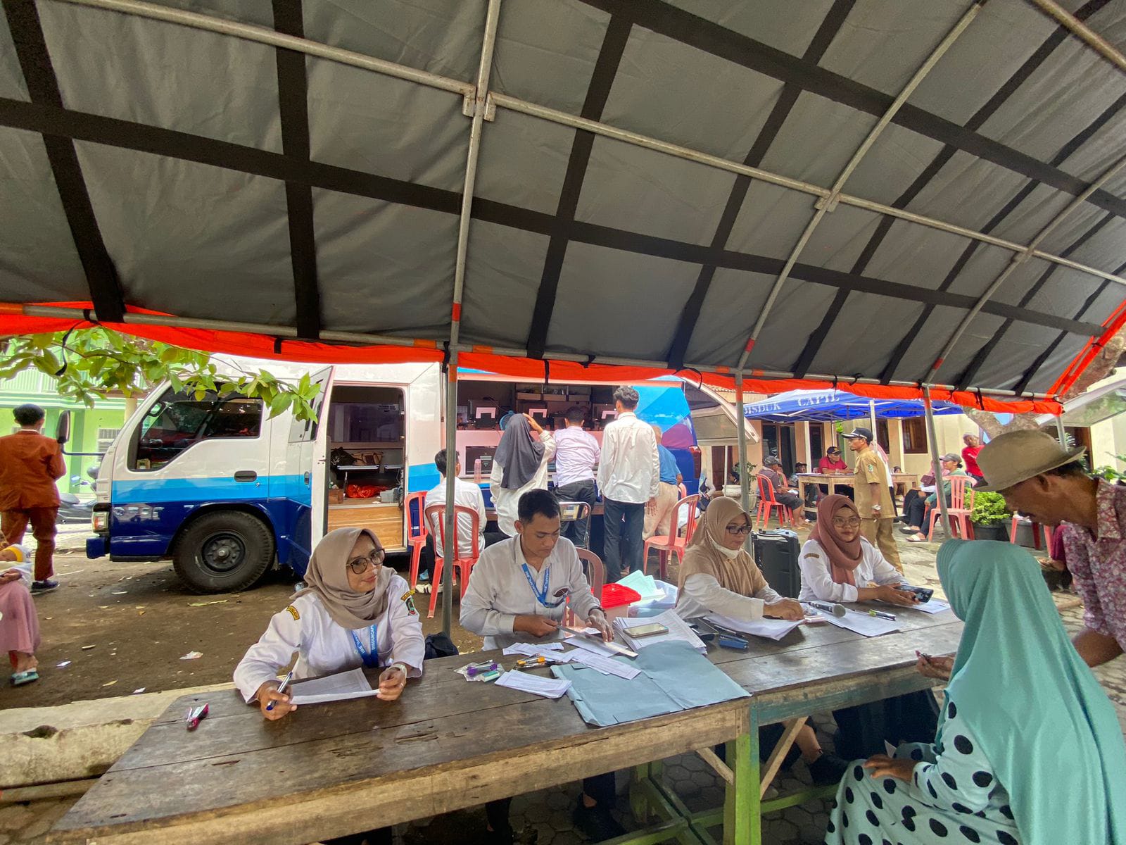 giat bunga desa